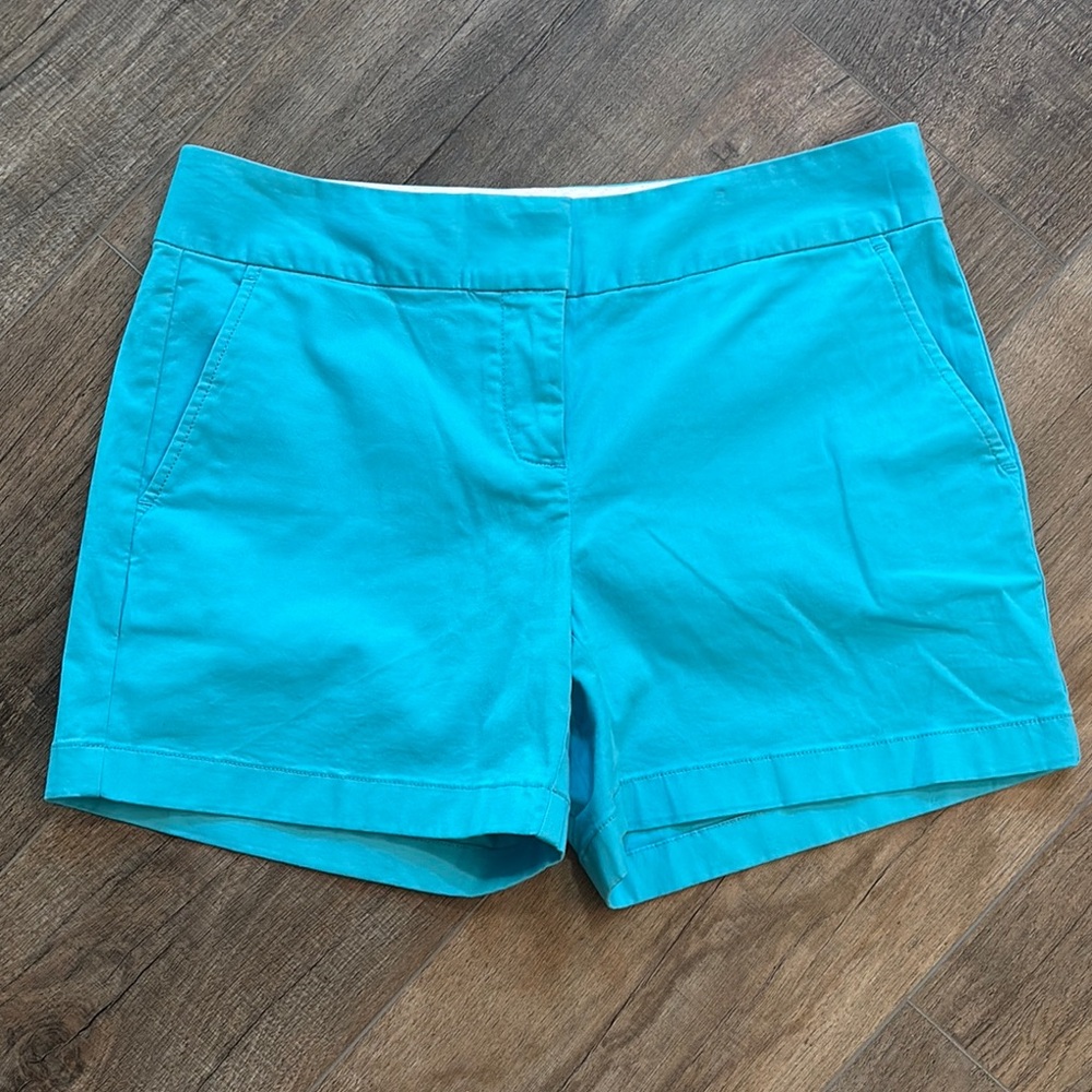 Vineyard Vines Women’s Size 2 Blue Chino Shorts